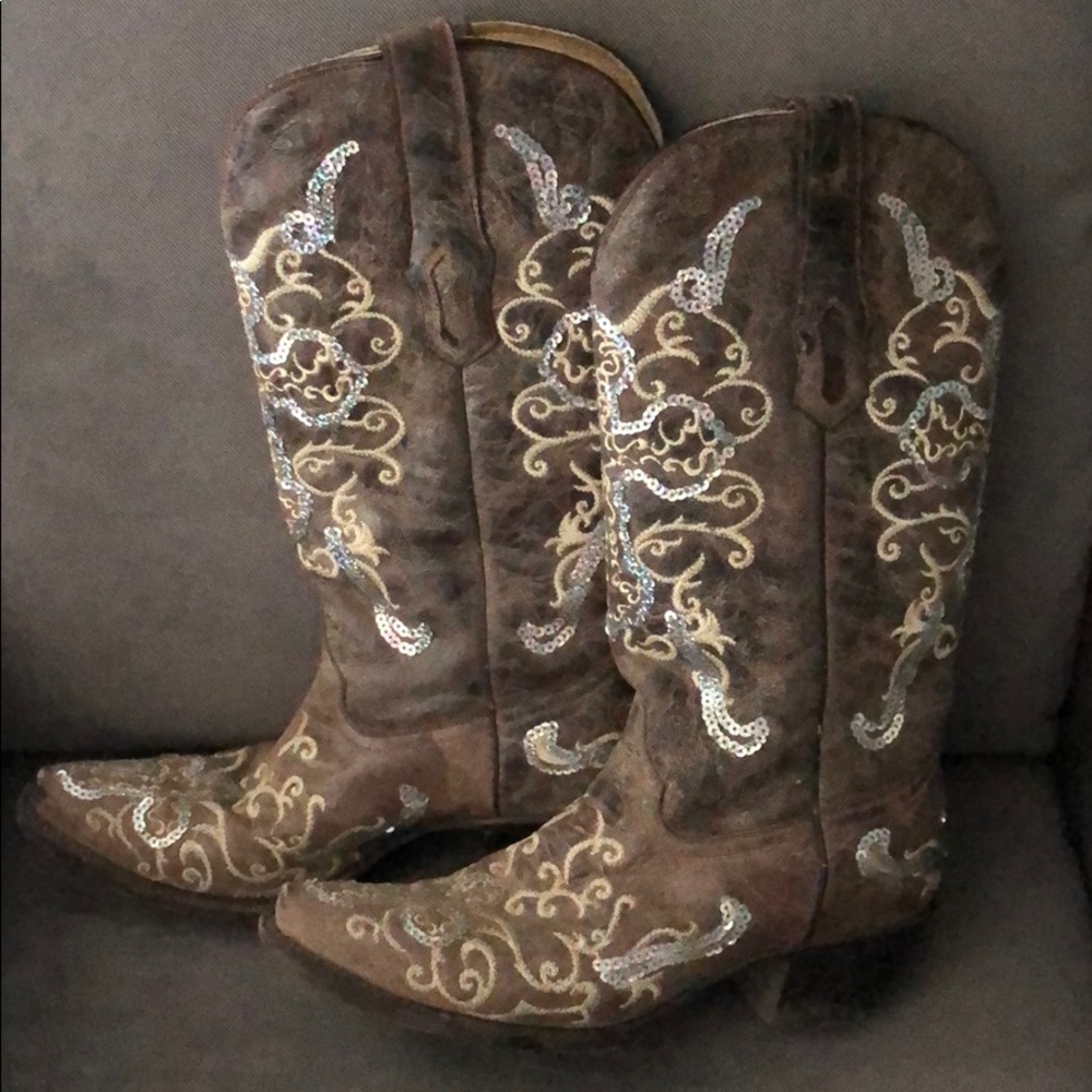 Western cowgirl boots
